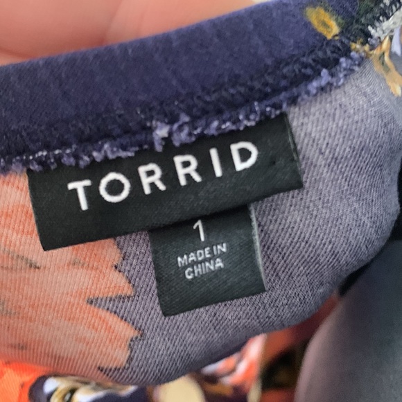 ❌SOLD❌Torrid Floral Tank Top - Picture 5 of 6